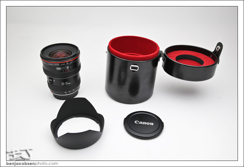 IMAGE: http://gear.benjacobsenphoto.com/wp-content/gallery/canon-20-35/img_2455.jpg