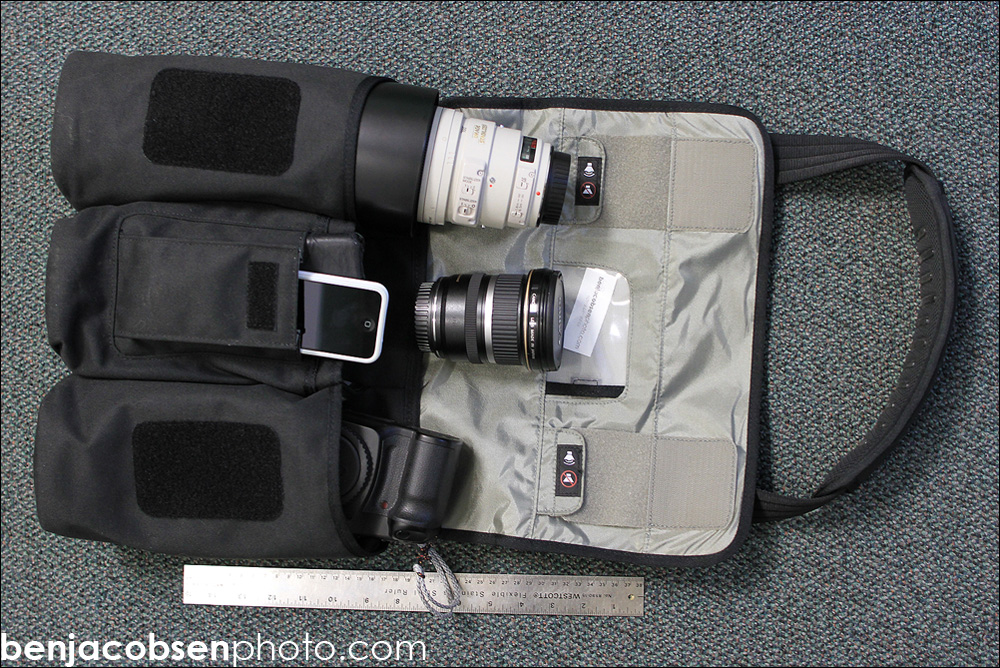IMAGE: http://gear.benjacobsenphoto.com/wp-content/gallery/thinktank-lenschanger-3-review/img_7172.jpg